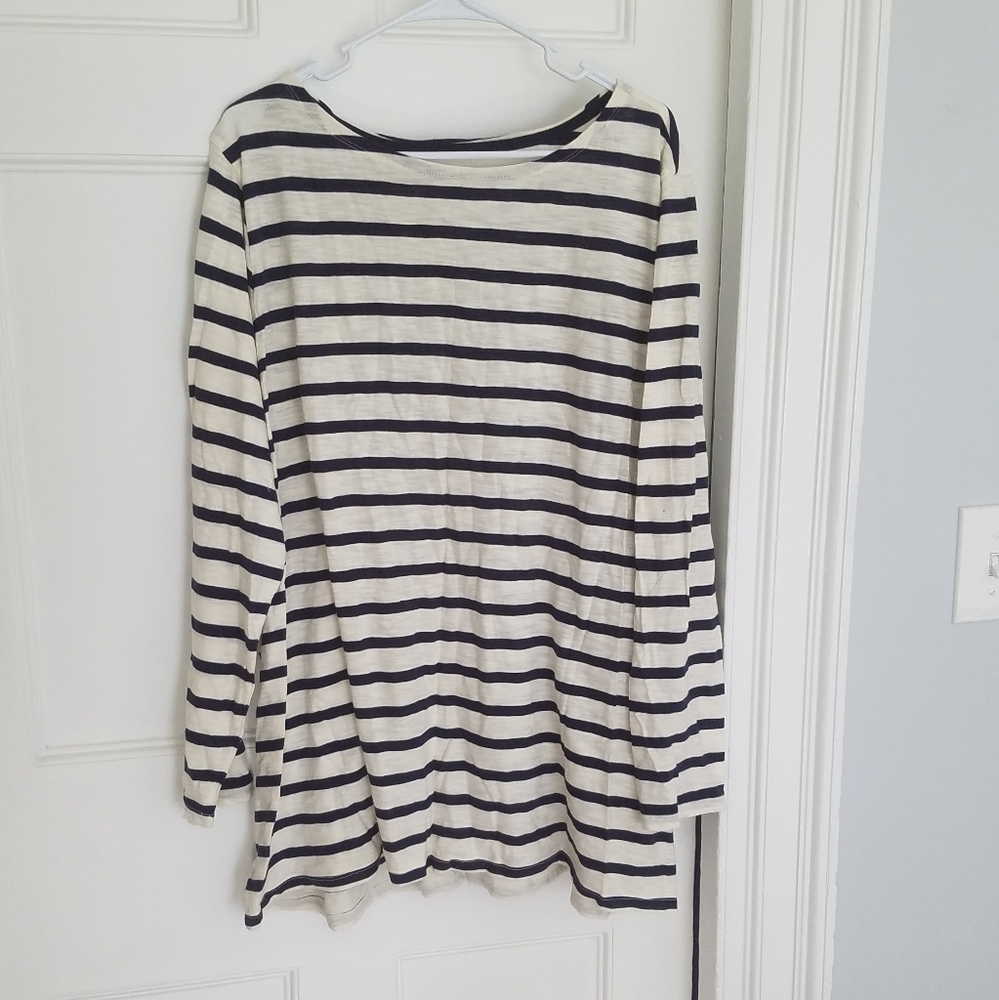 Long sleeve shirt